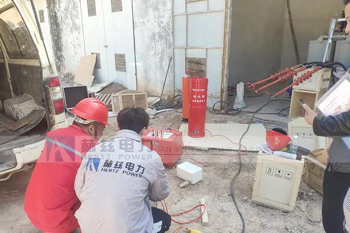 ÄÍѹÊÔÑé×°±¸