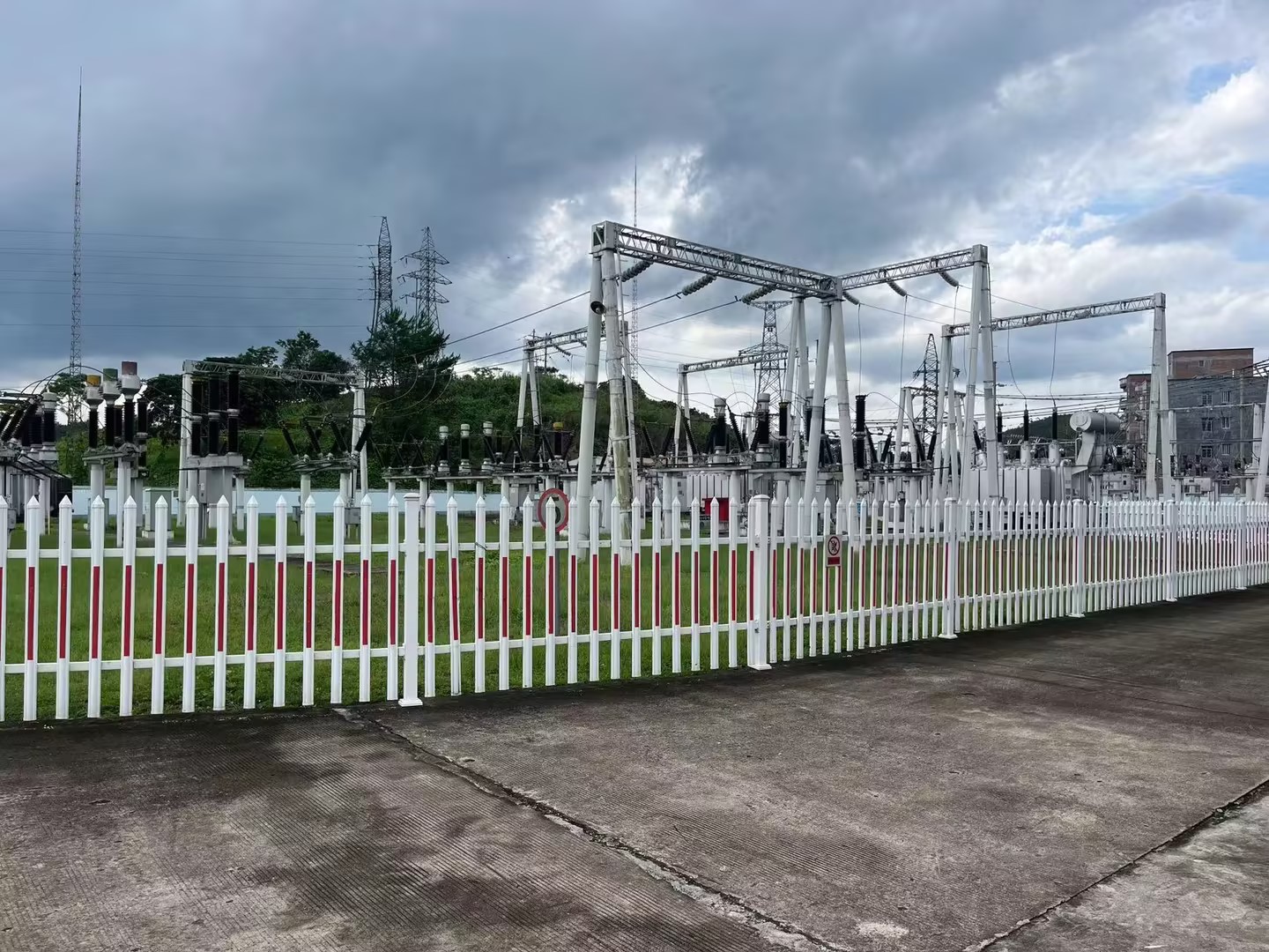 Ϊ�Ϸ������ͻ�һ����������װ�����ֳ�����֧��