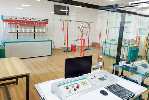 ¹þ¶û±õ¹©µç¹«Ë¾Çå¾²¹¤ÓþßʵÑéÊÒ²âÊÔ×°±¸ÑéÊÕ