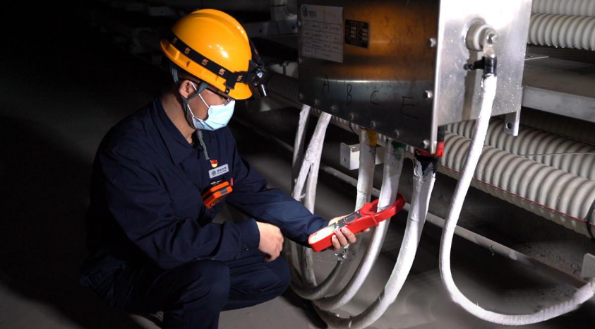 ½ðɳ³Çjs93Ïß·¼ì²âÖÐÐÄ